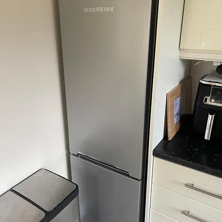 Nyaraló Pre & Post Flight 5m-dublin Airport 20m Dublin Centre