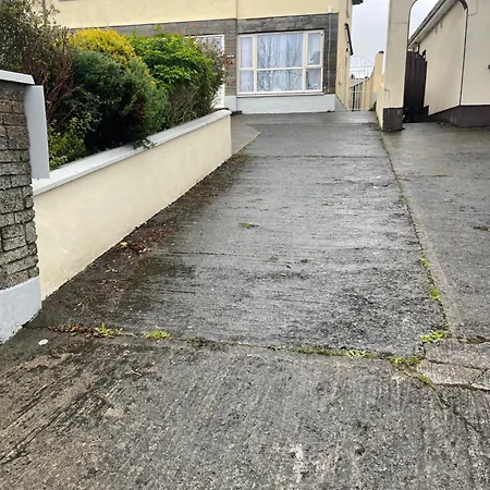 Pre & Post Flight 5m-dublin Airport 20m Dublin Centre Nyaraló Swords